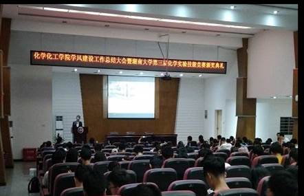 说明: //1000.qznngfwz.com/uploads/image/201806/5b2ded50f3ec9.jpg